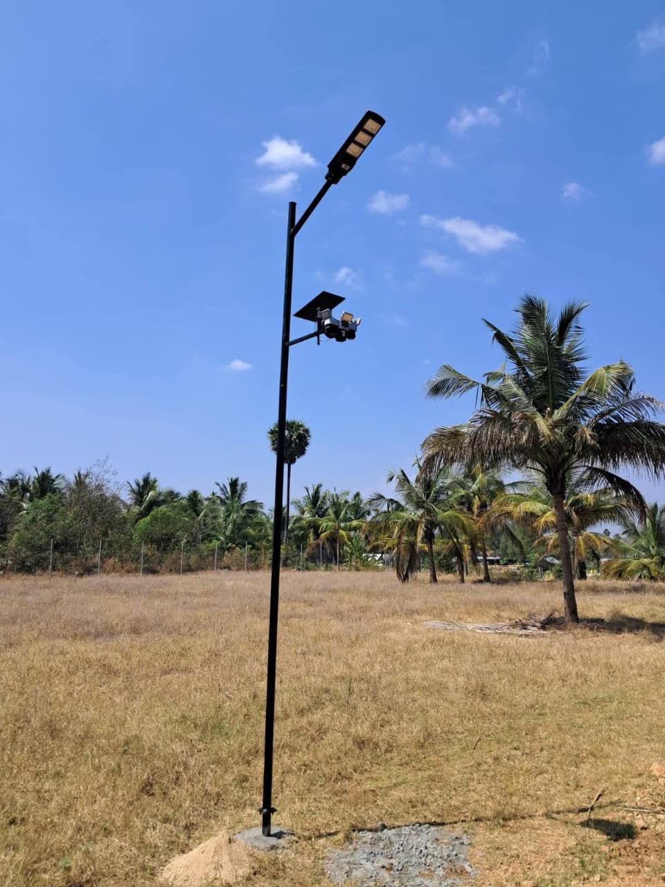 Solar street light installation